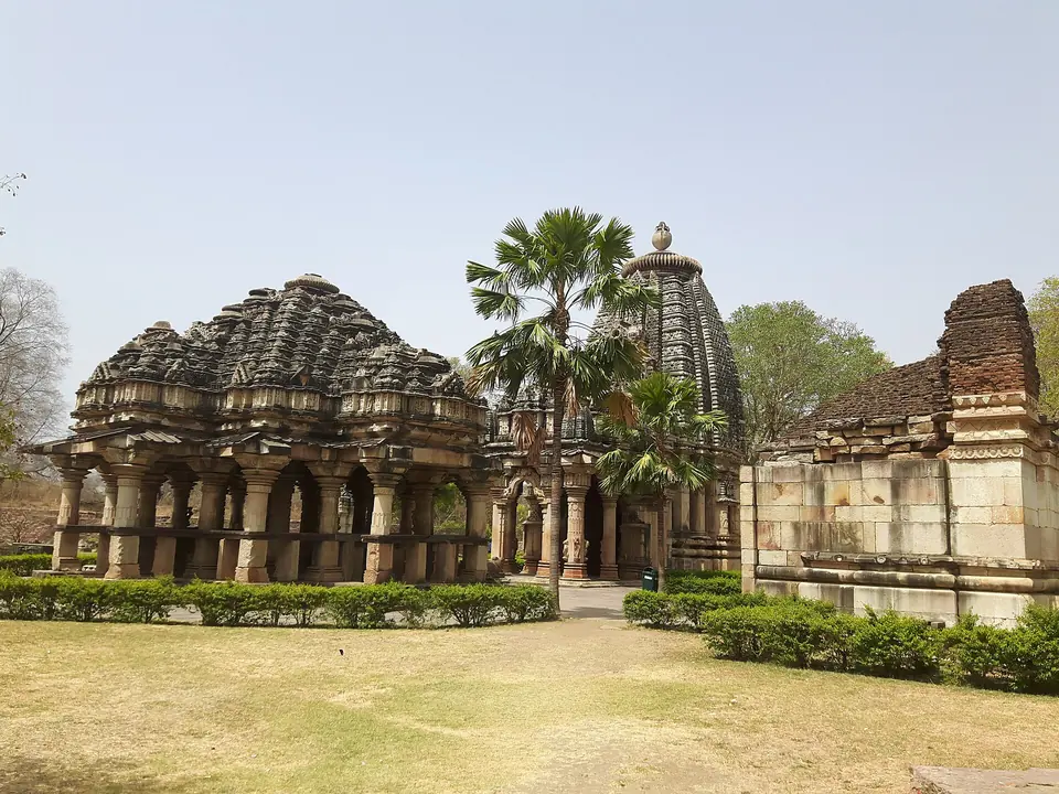 Tenth-century Baroli temple group near Rawatbhata