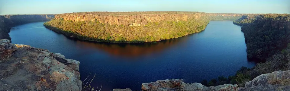 The Chambal river in a horseshoe bend below Garadiya Mahadev